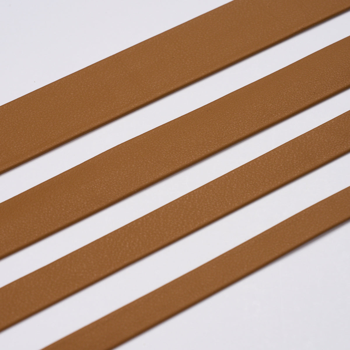 Frazer Wide Leather Trim