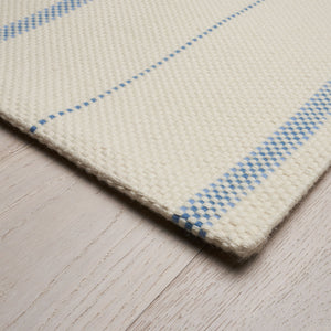 Avior Stripe