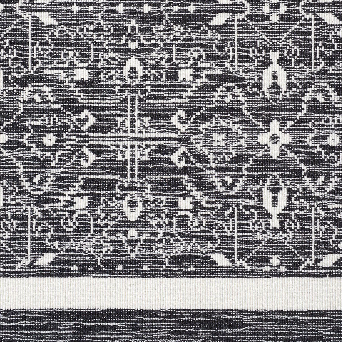 gable_wool_wilton-broadloom_patterson-flynn-martin_pfm